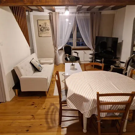 Charmante Petite Grange - 5 Couchages بيت للعطل Nalzen