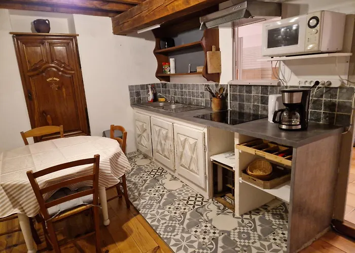 Charmante Petite Grange - 5 Couchages Nalzen